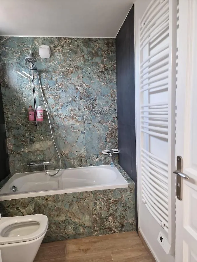 Magnifique 90 M², Paris Centre 20 Min, Hammam, Vue Apartment Choisy-le-Roi 0*,  France